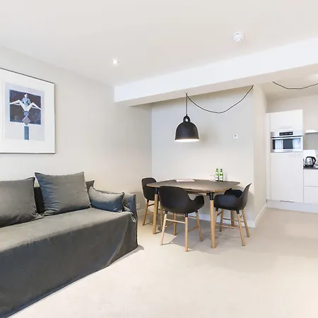 ホテル Uylenhof 4*