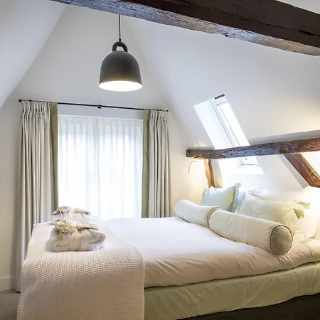 Uylenhof 4* デン・ボッシュ