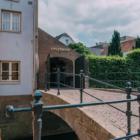 Szálloda Uylenhof 4*