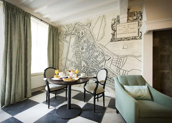 Otel Uylenhof 's-Hertogenbosch (Den Bosch)