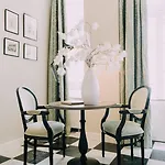 Uylenhof Hotel 4*